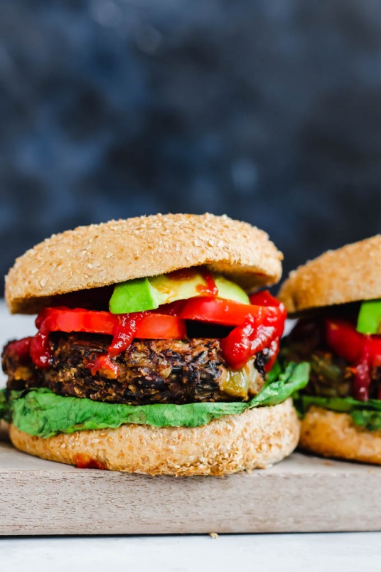 Smoky Wild Rice Mushroom Veggie Burgers – Emilie Eats