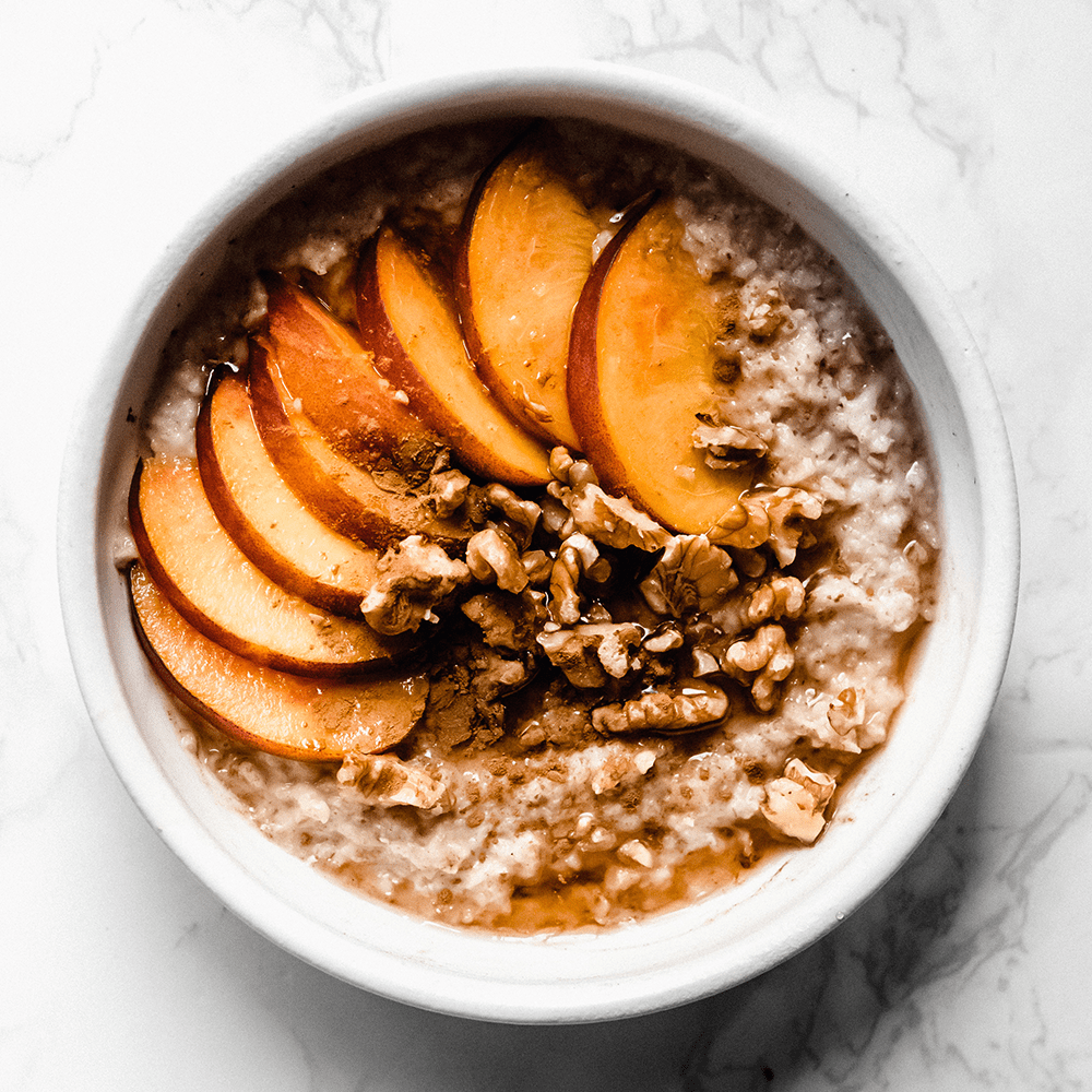 Healthy Bowl Of Cinnamon Oatmeal - The Simple Veganista