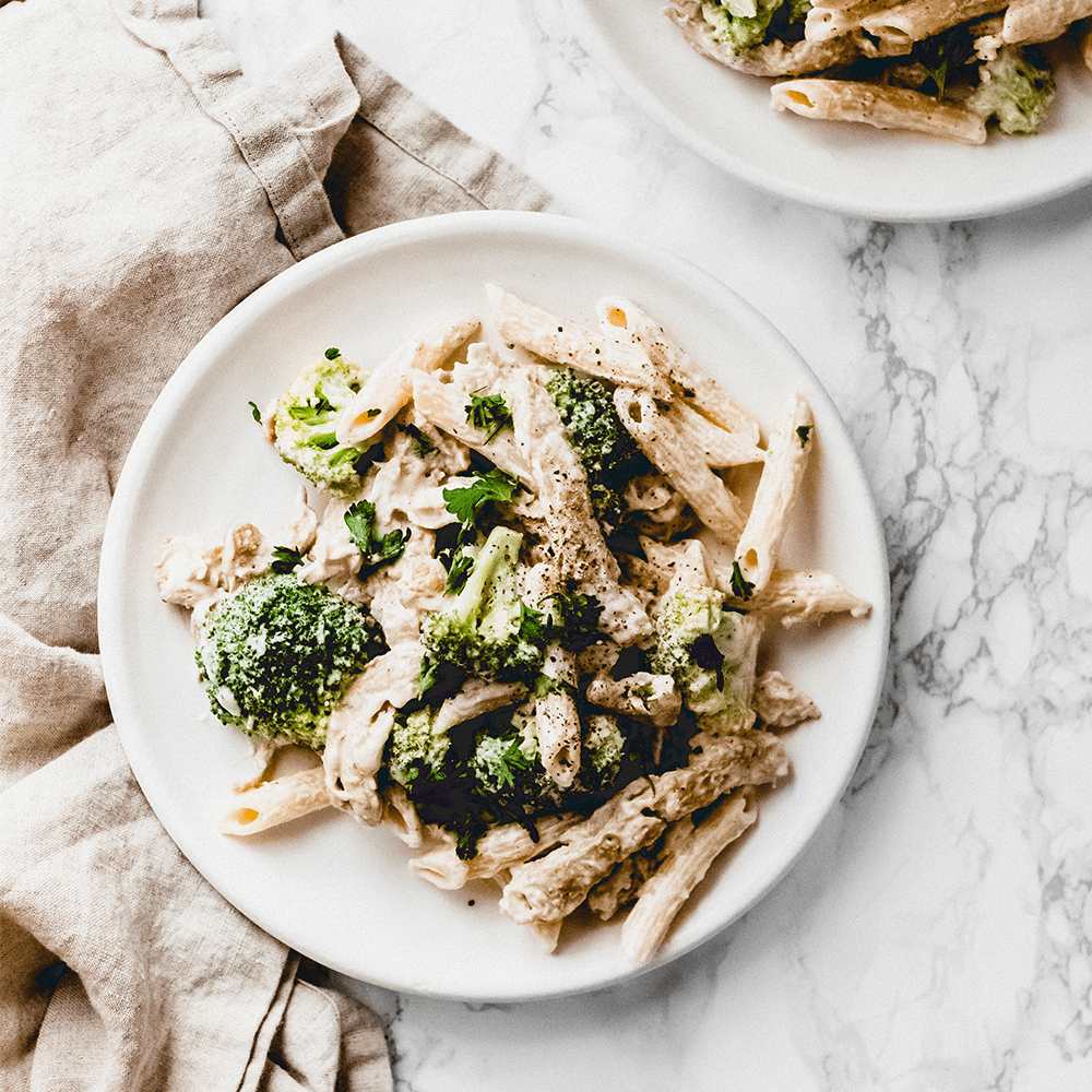 Vegan Chicken Alfredo with Broccoli – Emilie Eats